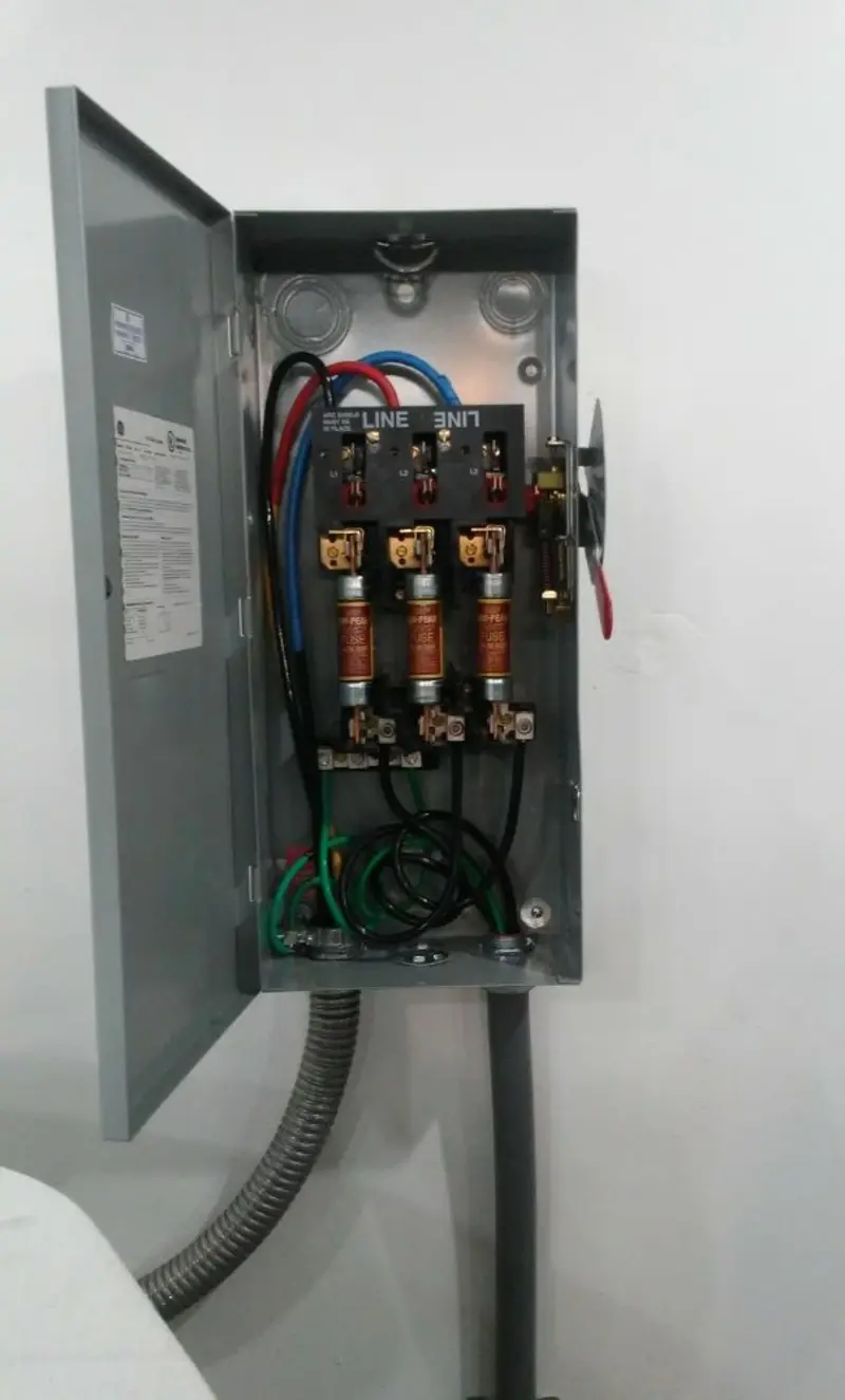 Three-phase disconnect switch installed for Electrical Wiring & Rewiring in Wethersfield